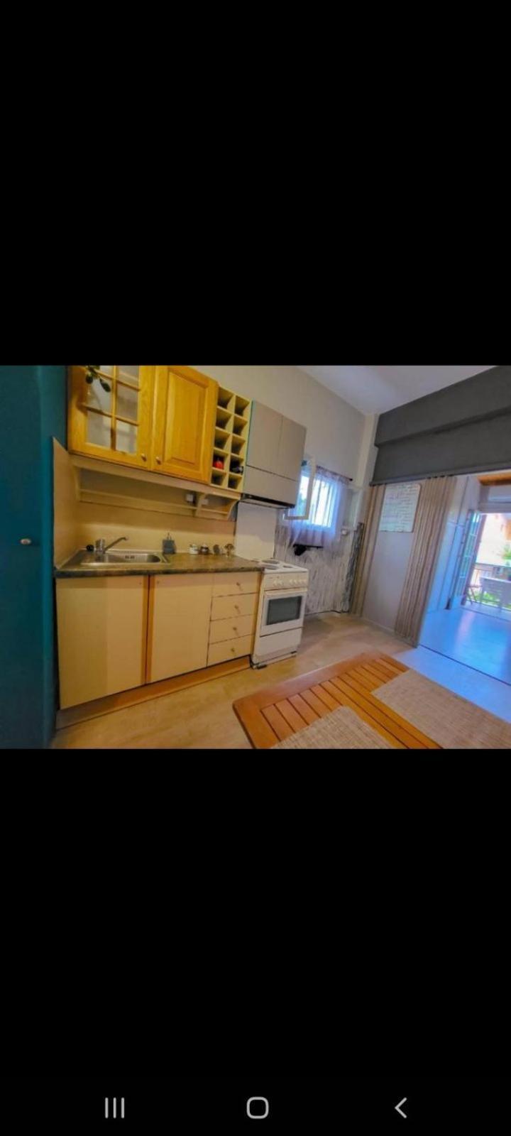 Μέντα 1 Apartment Kalamata Bagian luar foto