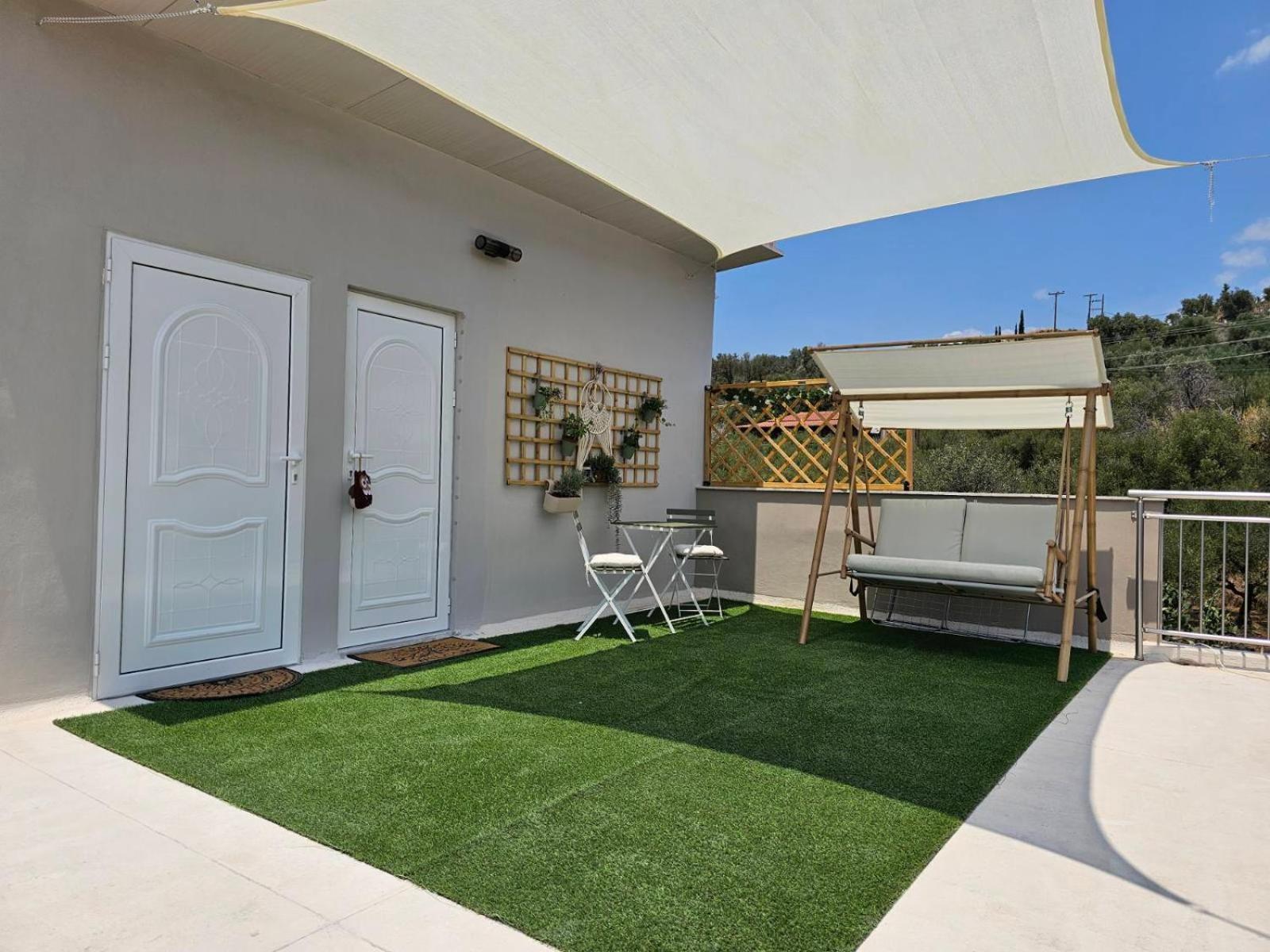Μέντα 1 Apartment Kalamata Bagian luar foto